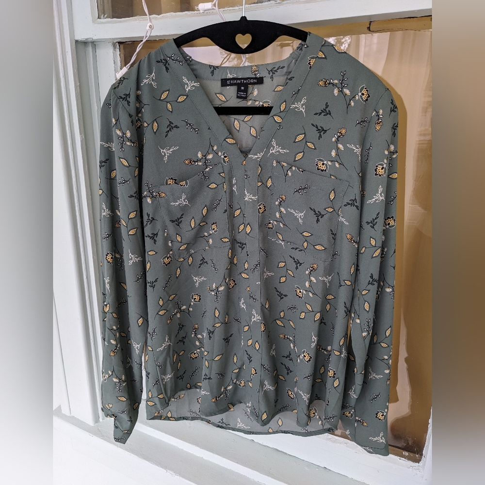 Light green floral blouse by 41 Hawthorn, XS